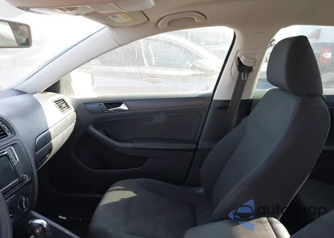 2016 Volkswagen Jetta 1.4T S from USA, damaged, VIN 3VW267AJ8GM382953